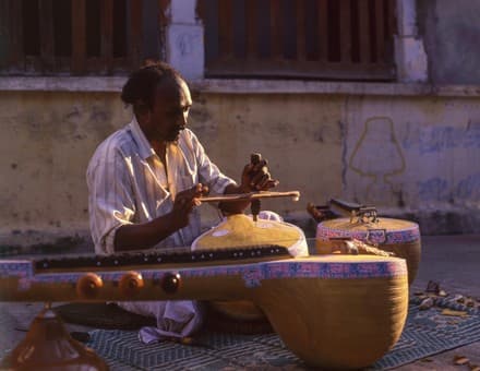 Veena making in Thanjavur